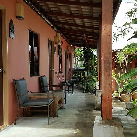 Hotel The Coconut Langkawi Pantai Cenang  Exterior foto