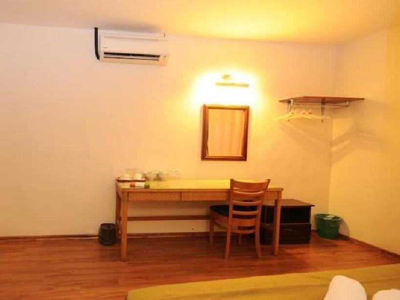 Hotel The Coconut Langkawi Pantai Cenang  Exterior foto